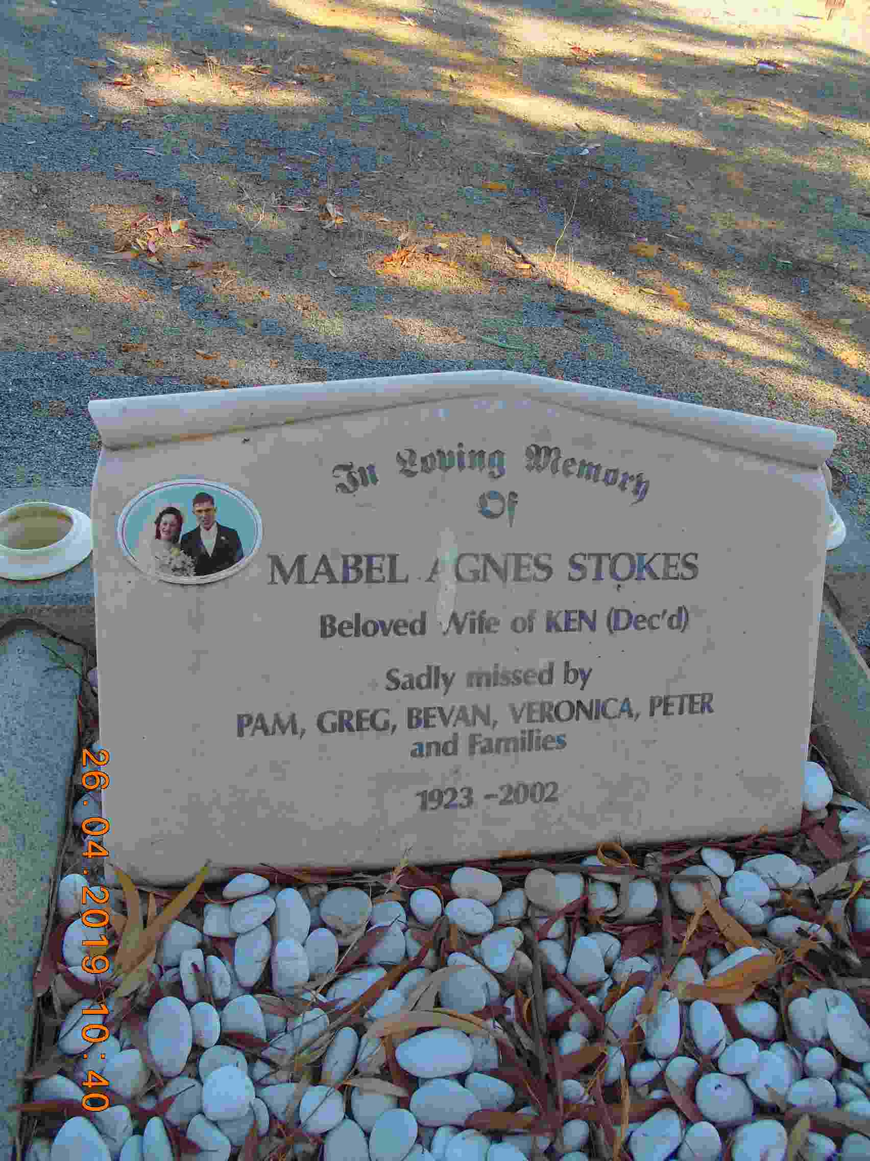 Grave Image 2