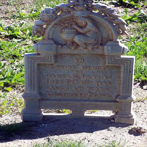 Grave Image 2