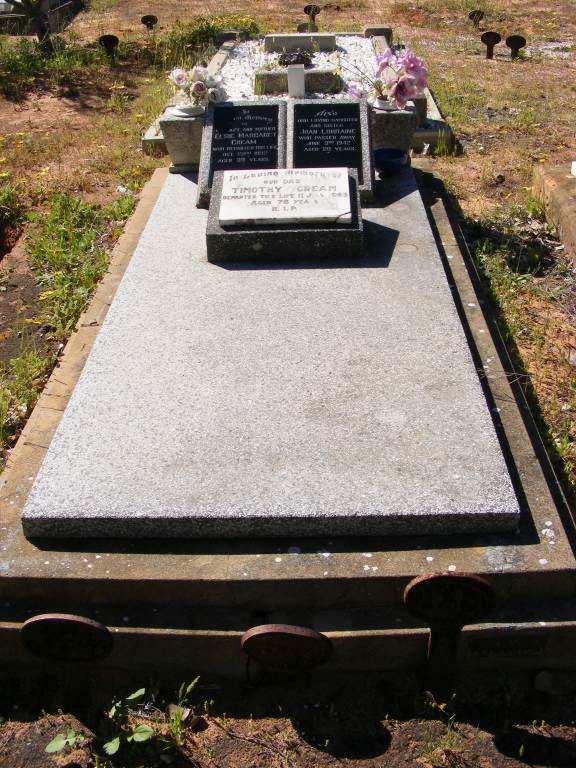 Grave Image 3