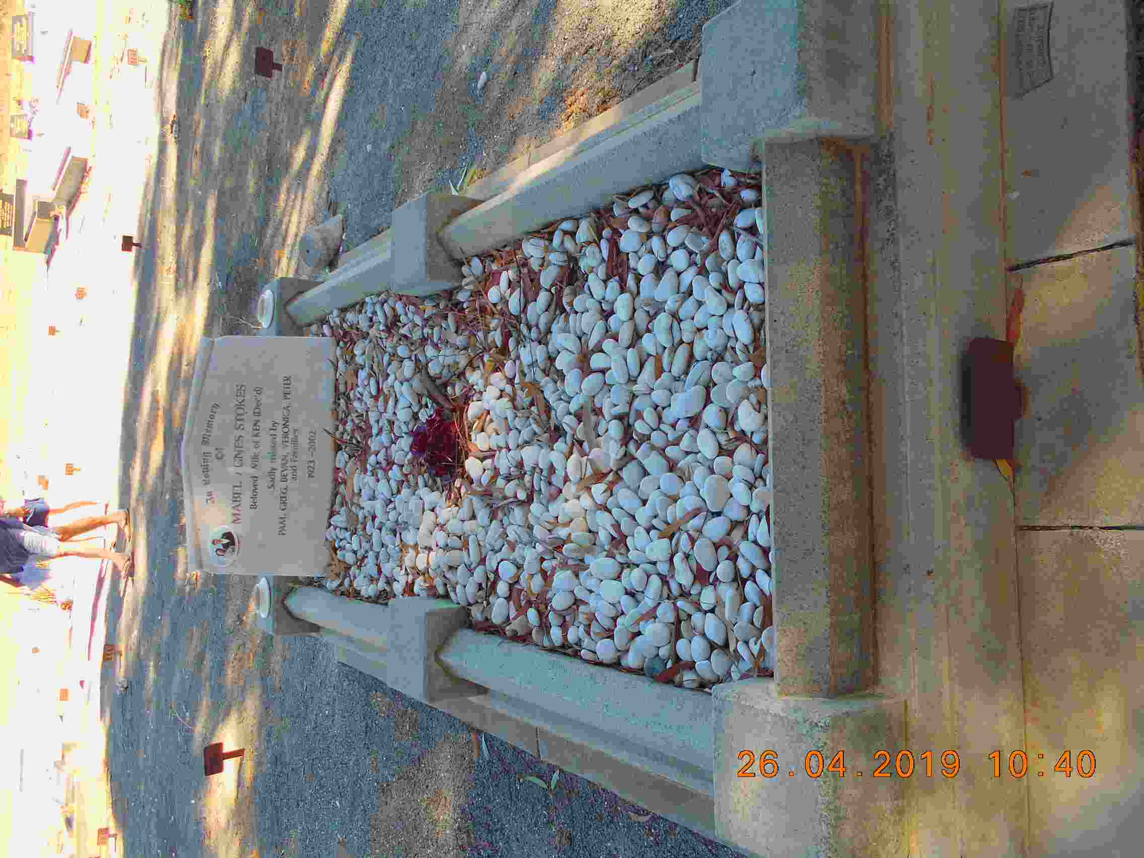 Grave Image 1